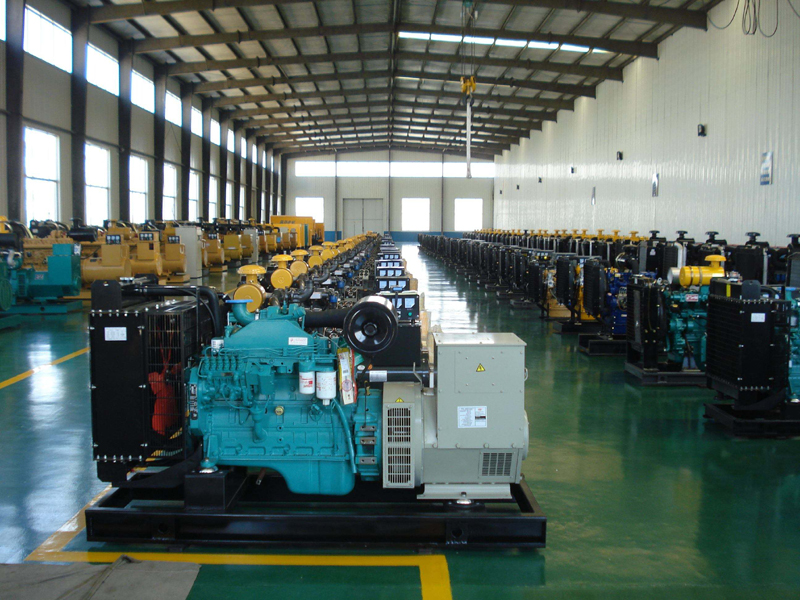 那坡租赁发电机-柴油发电机组冒蓝烟、冒黑烟、冒白烟故障分析