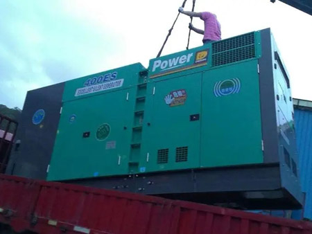 那坡柴油发电机组转速不稳定时，如何对发动机进行维护？