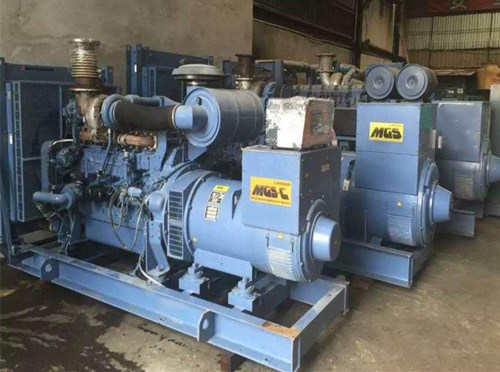 那坡柴油发电机如何测试电流大小？