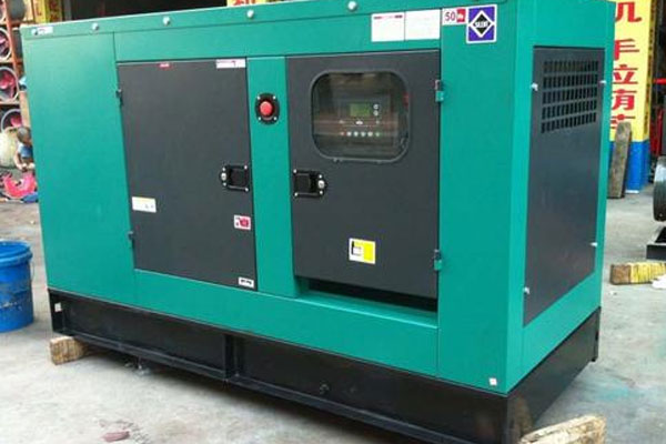 那坡如何检查机油的使用时间？