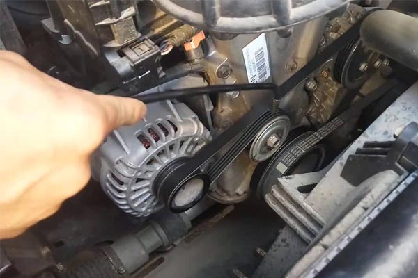 那坡转速传感器的工作原理是什么？